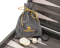 Manopoulos — Jeu de backgammon de luxe en ébène et chêne gris, avec gobelets de backgammon en vinyle de luxe