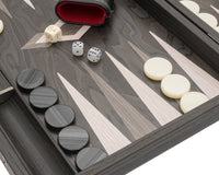 Manopoulos — Jeu de backgammon de luxe en ébène et chêne gris, avec gobelets de backgammon en vinyle de luxe