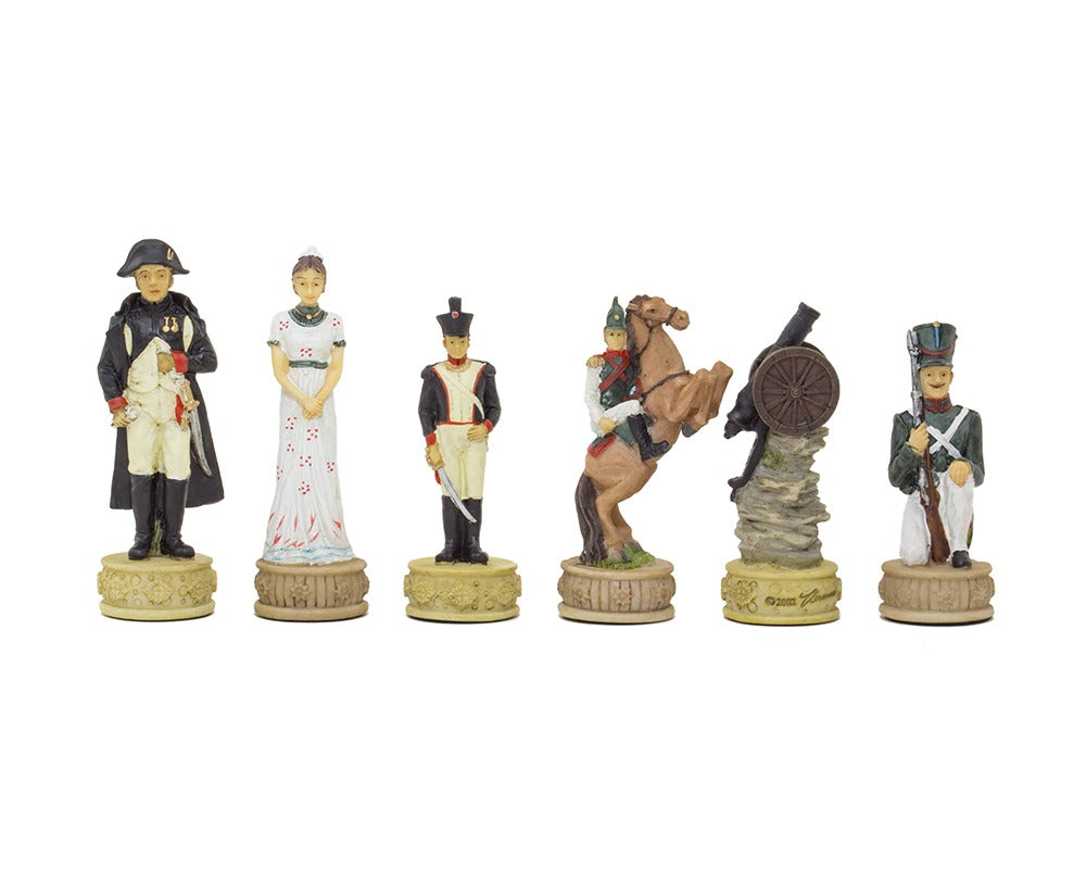 Les pièces d'échecs Napoléon contre les Russes peintes à la main par Italfama