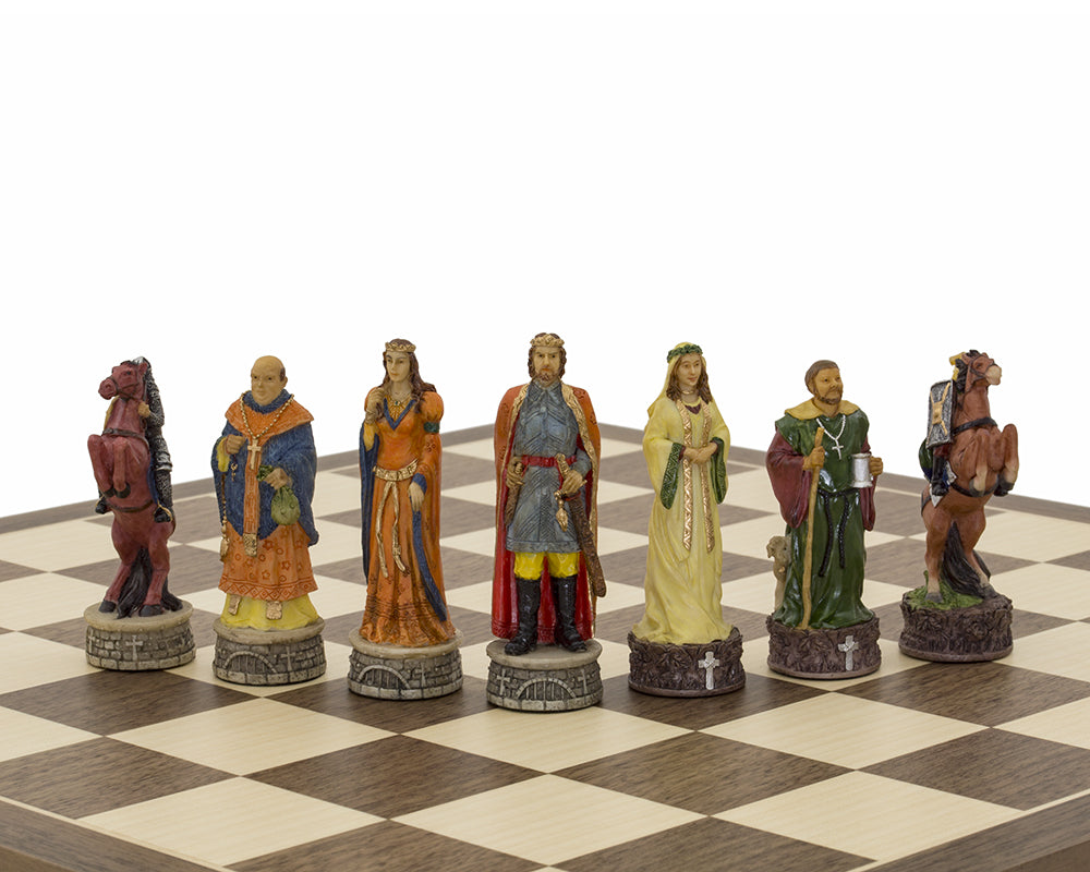 Les pièces d'échecs Robin des Bois peintes à la main par Italfama