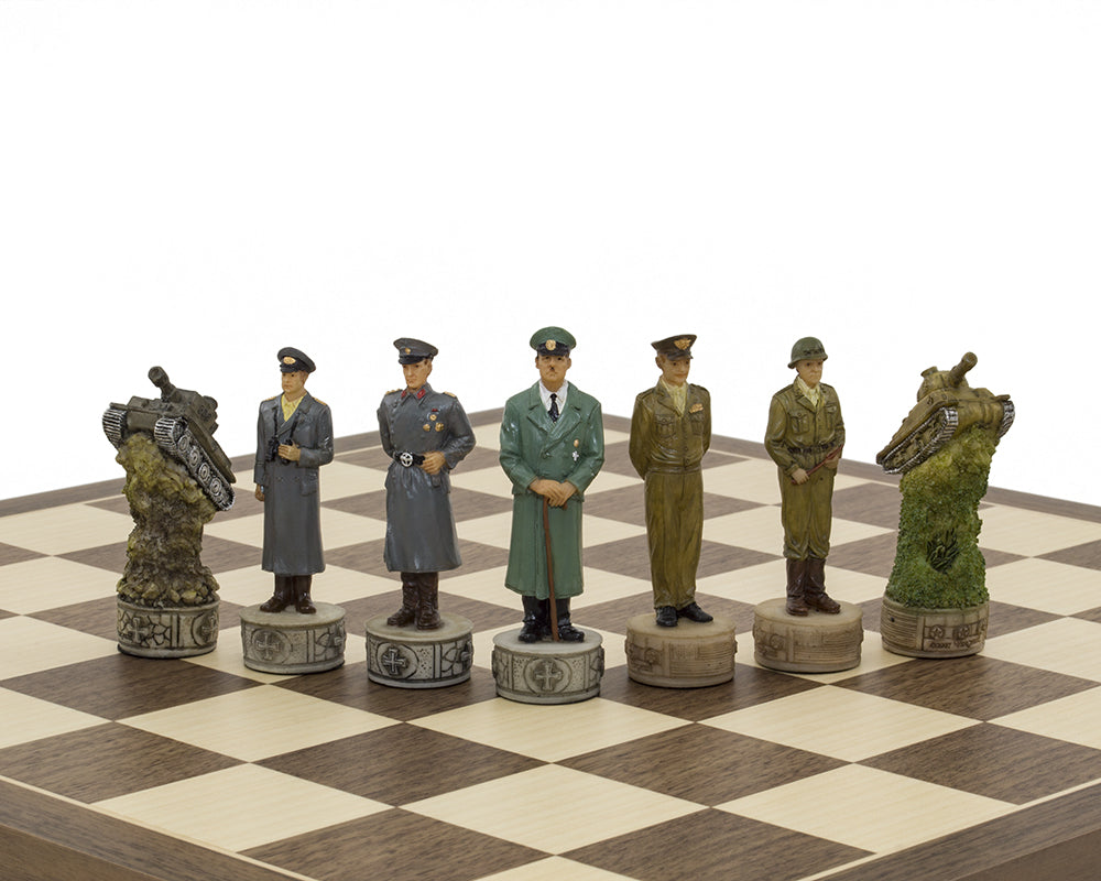 Pièces d'échecs peintes à la main sur le thème de la guerre entre Hitler et Roosvelt WW2 par Italfama