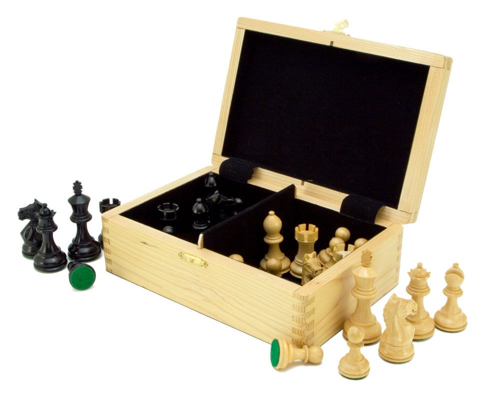Fierce Knight Ebonised Staunton Chessmen 3 Inches Including Case (chevalier féroce, échecs de Staunton ébonisés, étui inclus)