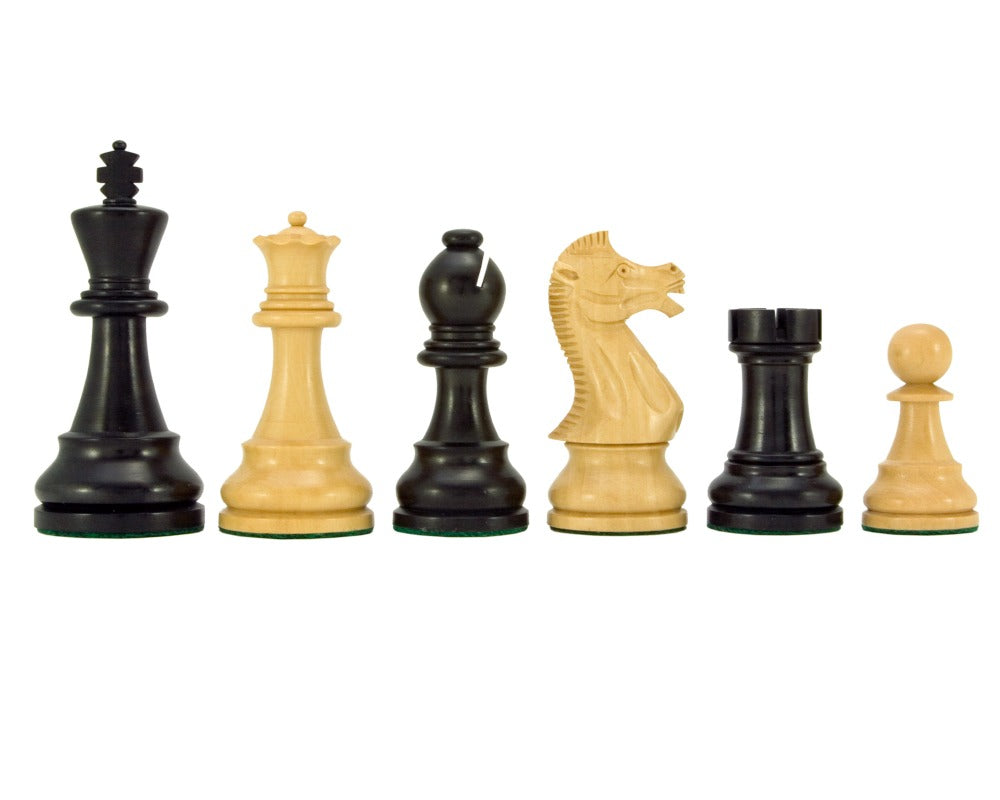 Pièces d'échecs en buis ébonisé de la série Francfort 4 pouces
