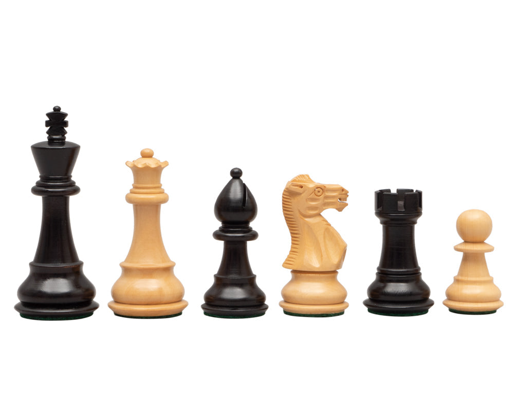 3.5 Inch Classic Staunton chessmen Ebonised (Échiquier classique Staunton)