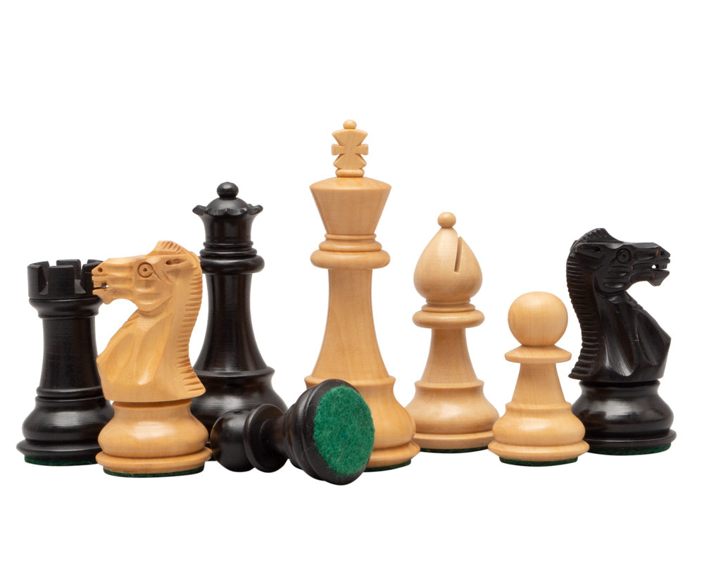 3.5 Inch Classic Staunton chessmen Ebonised (Échiquier classique Staunton)