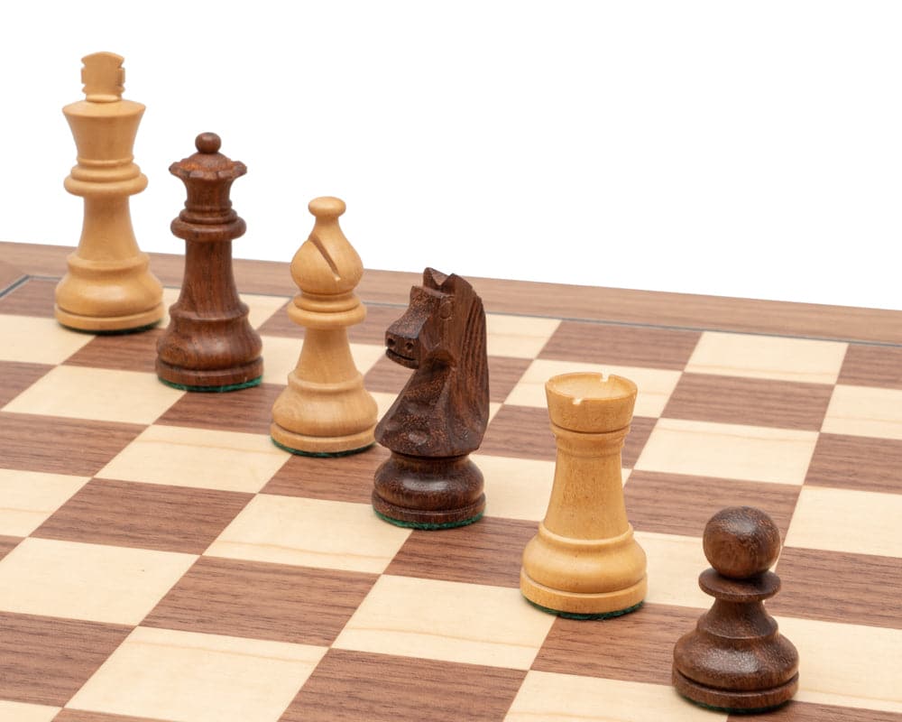 Down Head Classic Sheesham Deluxe Chess Set with weighted and felted Staunton chess pieces on a deluxe walnut board, showcasing detailed craftsmanship.