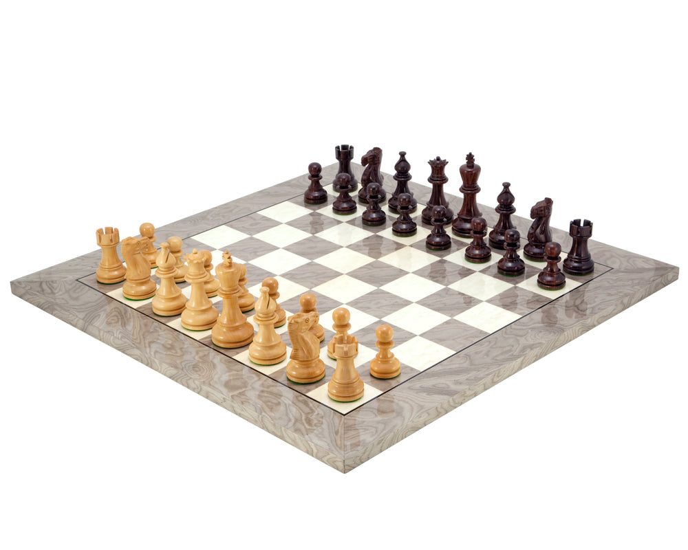 Jeu d’échecs en palissandre de l’Atlantique et loupe de frêne