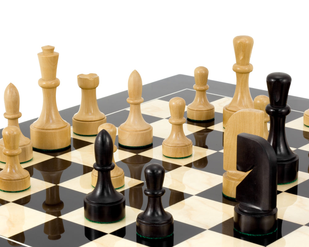 Jeu d'échecs contemporain d'Anégre noir