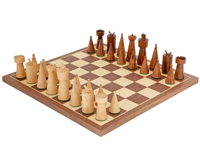 Jeu d'échecs Art Déco en noyer