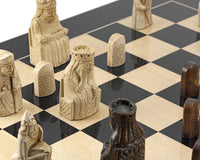 Jeu d’échecs « Île de Lewis » laqué noir