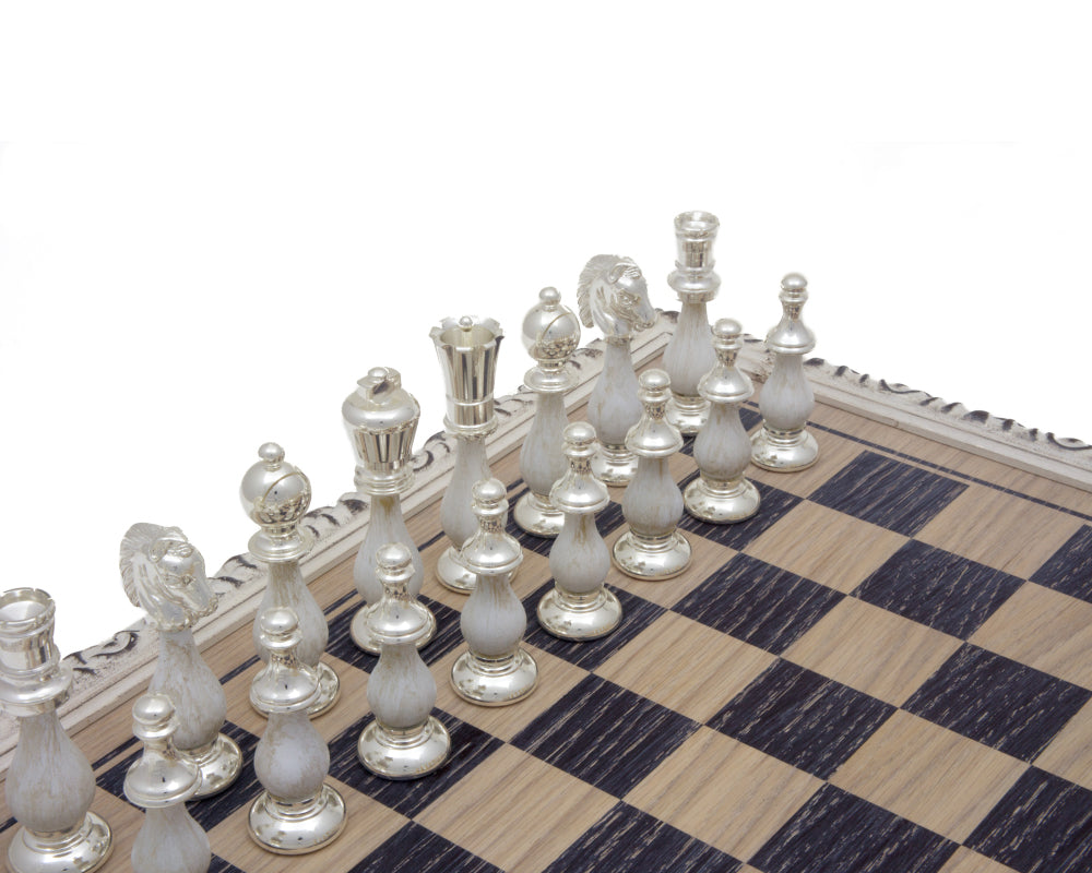 Le jeu d'échecs San Severeo
