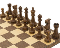 The Pioneer — Jeu d'échecs pliant en palissandre doré et en noyer