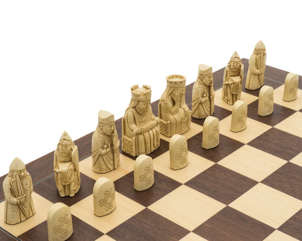 Isle of Lewis Montgoy Palisander Grand Chess Set with detailed chess pieces on a beautifully crafted chessboard.