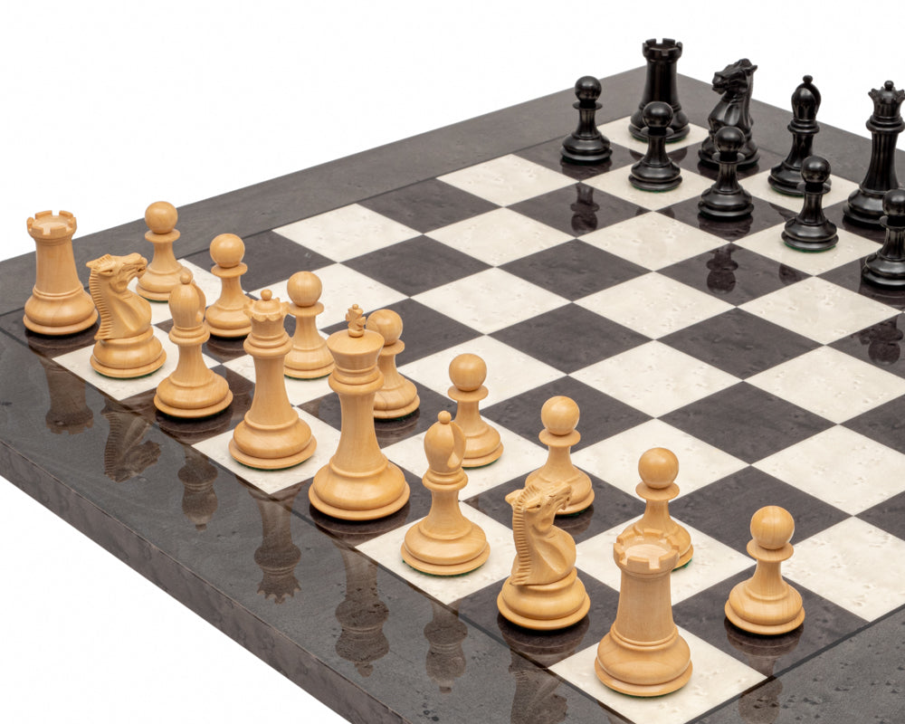 Le jeu d'échecs de luxe Sovereign en bois de bruyère gris et ébène