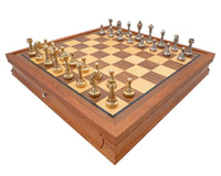 Le jeu d’échecs Finnesburgh de luxe en métal et acajou