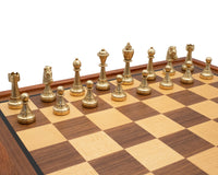 Le jeu d’échecs Finnesburgh de luxe en métal et acajou