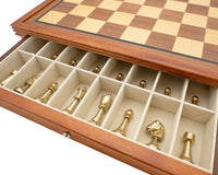 Le jeu d’échecs Finnesburgh de luxe en métal et acajou